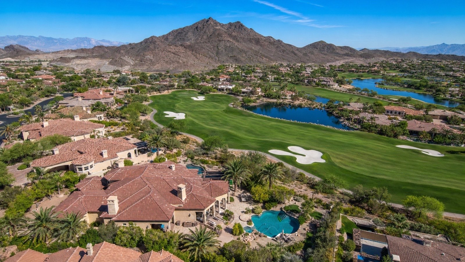 Anthem Country Club Henderson guard-gated golf community — safe family and retiree living 2026